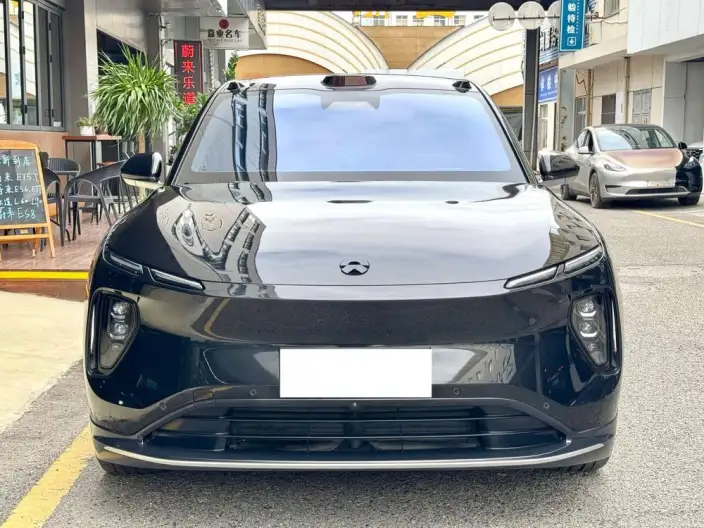 NIO EC6 2023 Model 75kWh – фото 2