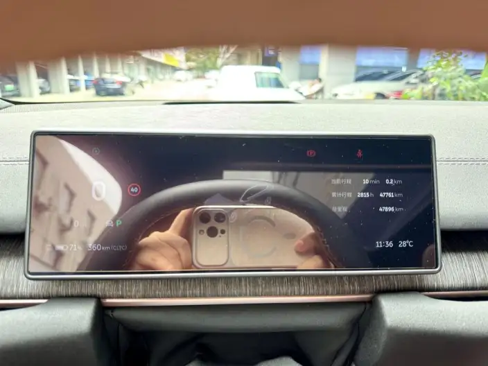 NIO EC6 2023 Model 75kWh – фото 7