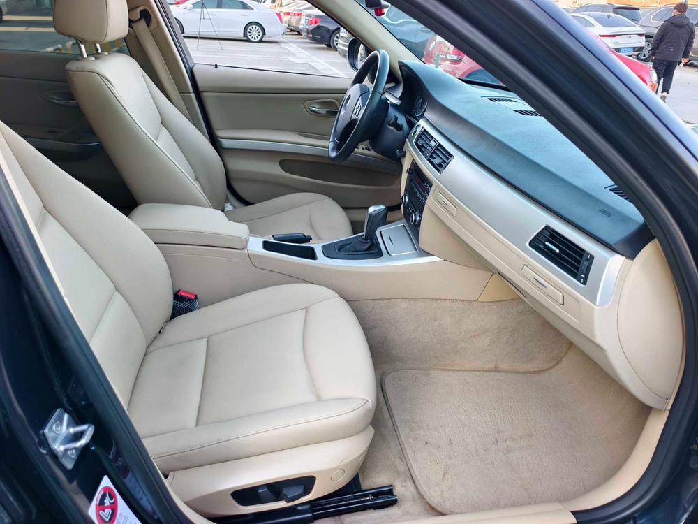 BMW 3 Series 2011 модификация 318i Leading – фото 10
