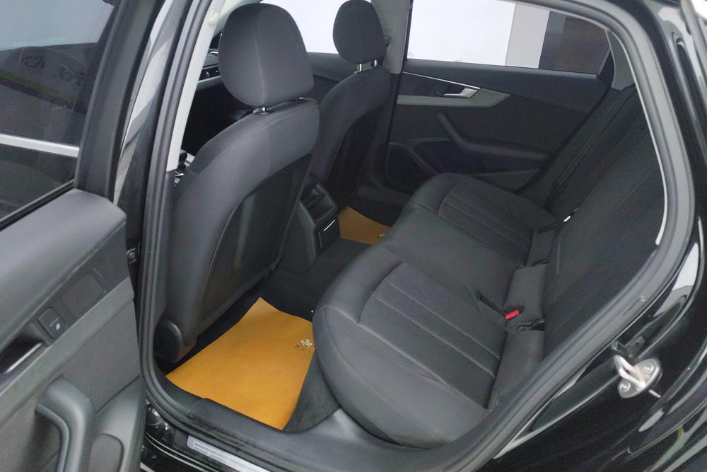 Audi A4L 2019 40 TFSI Entry China VI – фото 16