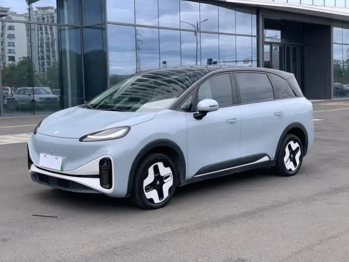 Arcfox Kaola 2023 Model Family Edition Pro