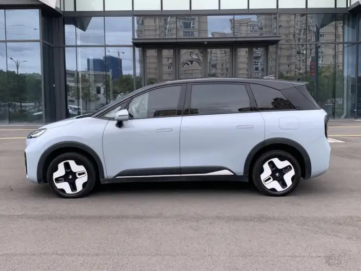 Arcfox Kaola 2023 Model Family Edition Pro