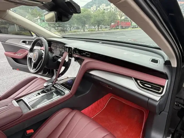Hongqi H5 2023 Model 2.0T Automatic Flag Enjoy Edition – фото 8