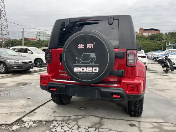 BAIC BJ40 2024 Model City Hunter Edition 2.0T Automatic 4WD Pioneer Model – фото 6