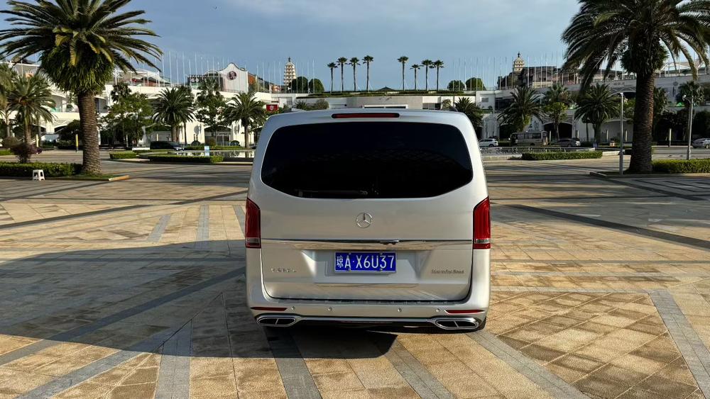 Mercedes-Benz V-Class 2016 модификация V 260 L Noble Extended Edition – фото 5
