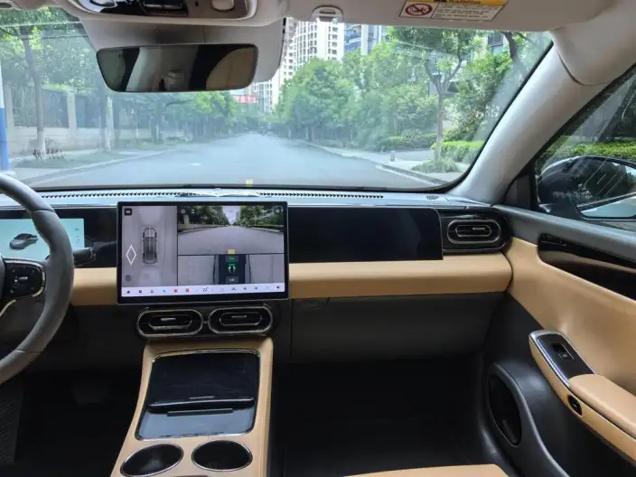 Leapmotor C01 2024 Model EV Edition 525 Exclusive Edition – фото 9