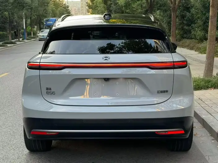 NIO ES6 2023 Model 75kWh – фото 5