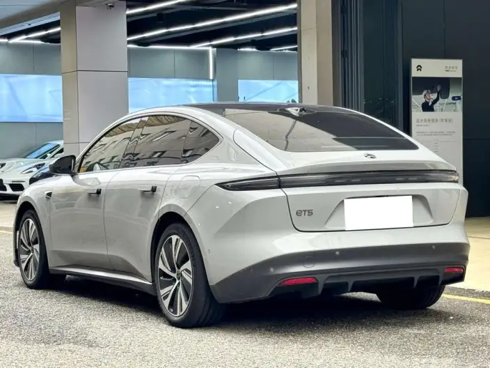 NIO ET5 2022 Model 75kWh – фото 4