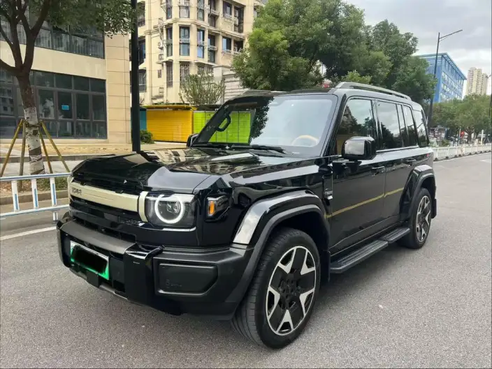 iCAR V27 2026 Model 200km 4WD Falcon500