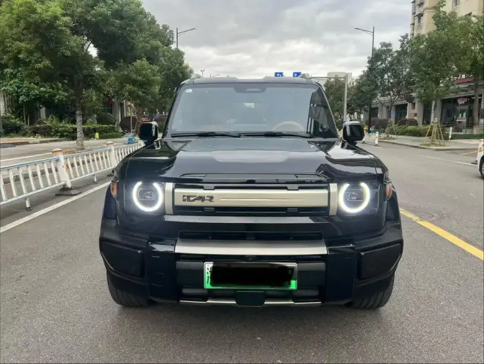 iCAR V27 2026 Model 200km 4WD Falcon500