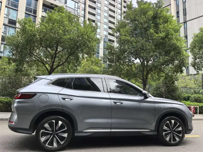 BYD Song PLUS EV 2025 Model 520KM Noble Model – фото 5