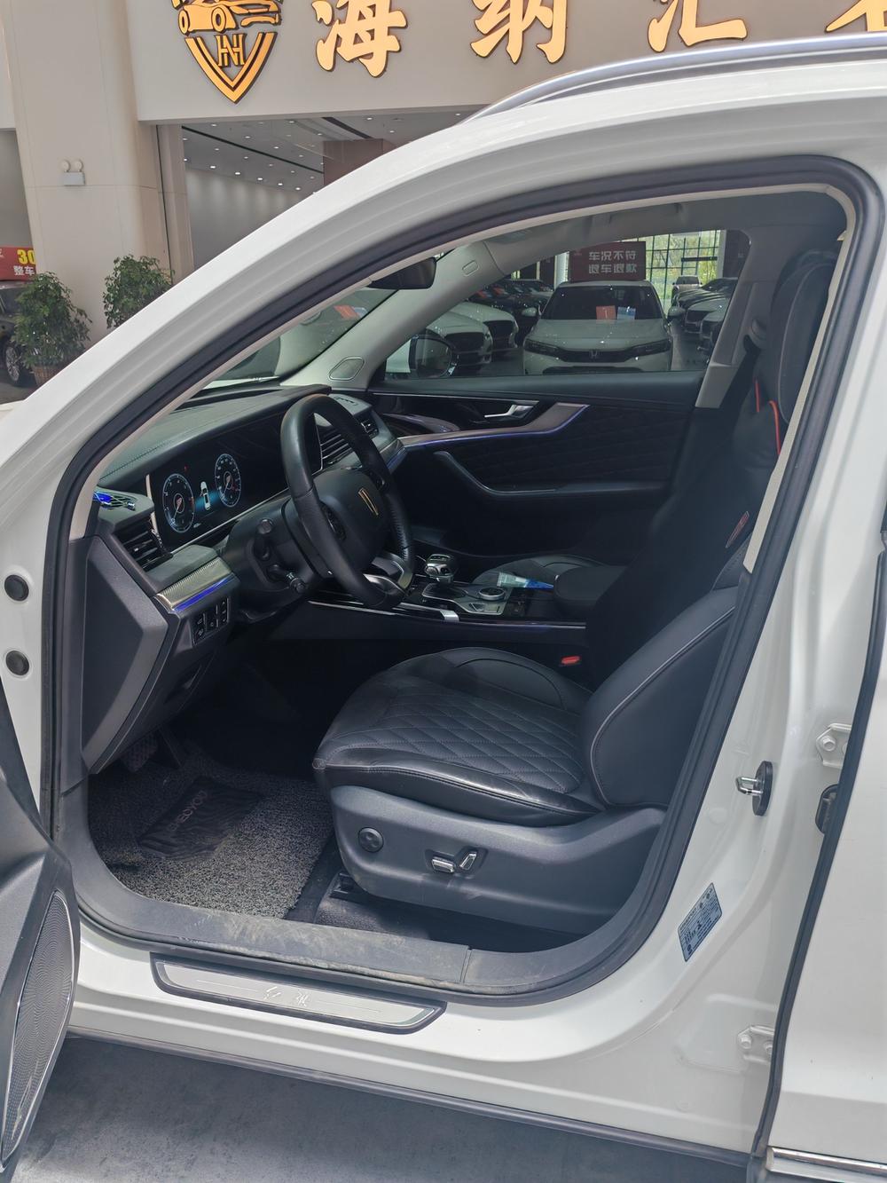 Hongqi HS5 2019 2.0T Smart Connect Flag Enjoy AWD – фото 9