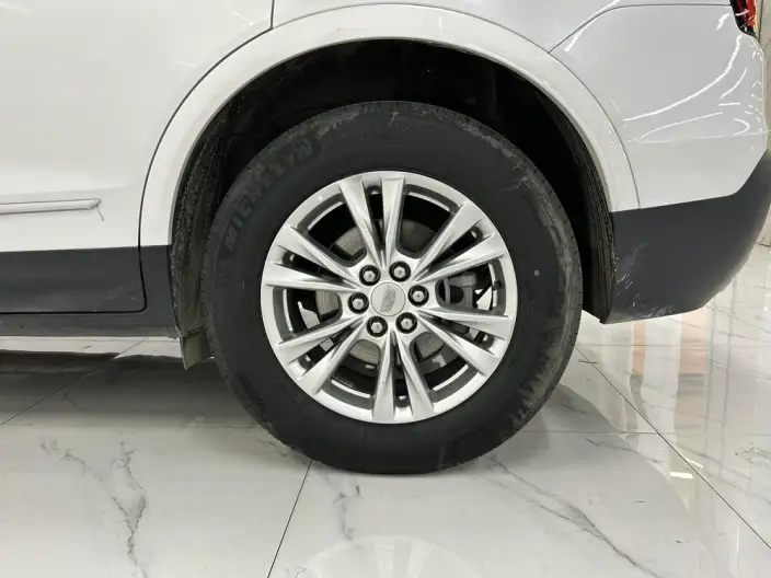Cadillac XT5 2024 Model 2.0T 2WD Fashion Model – фото 9