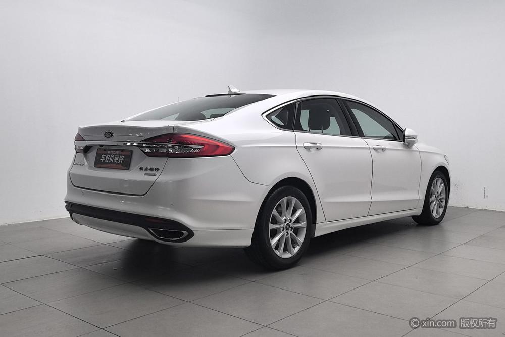 Ford Mondeo Модель 2018 года EcoBoost 200 Fashion – фото 4