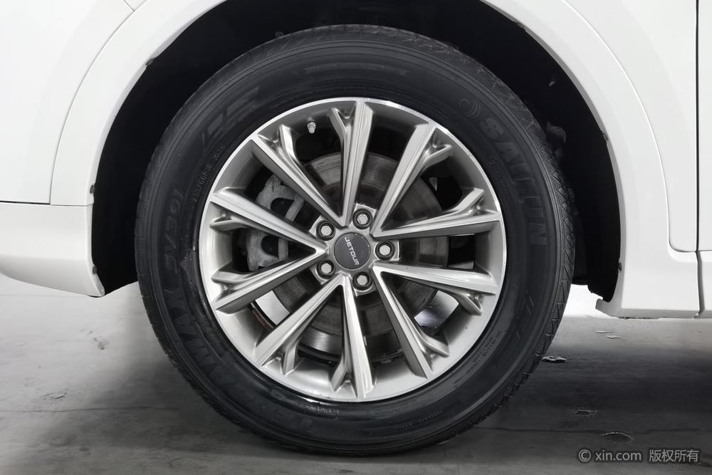 Jetour X70 Модель 2020 года 1.5T DCT Comfort Edition 6 seat – фото 9