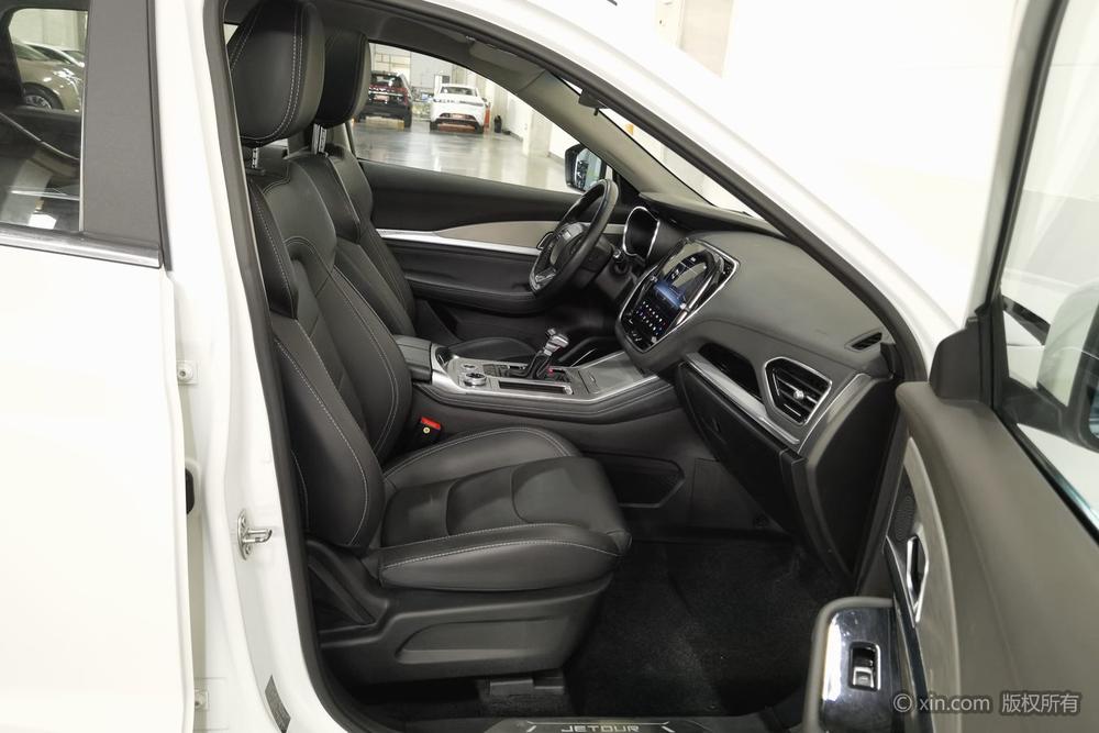 Jetour X70 Модель 2020 года 1.5T DCT Comfort Edition 6 seat – фото 11
