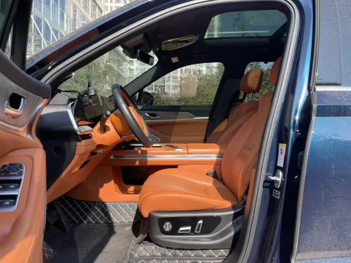 Wey Blue Mountain 2023 Model 4WD Ultra-long Endurance – фото 7