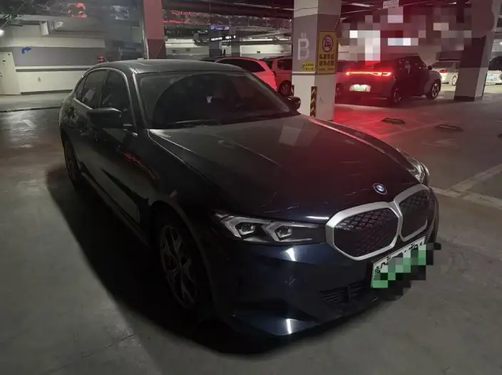 BMW i3 2025 Model eDrive35L – фото 3