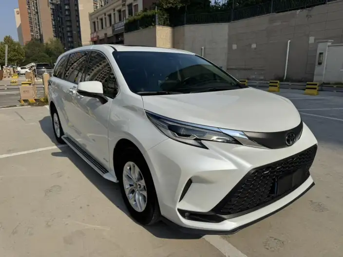 Granvia 2024 Model Intelligent Hybrid 2.5L 2WD Comfort Edition – фото 3