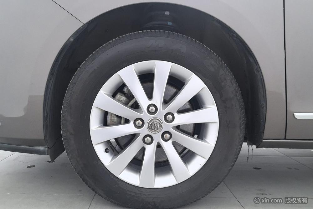 Buick GL8 2014 2.4L LT Luxury Business Executive – фото 8
