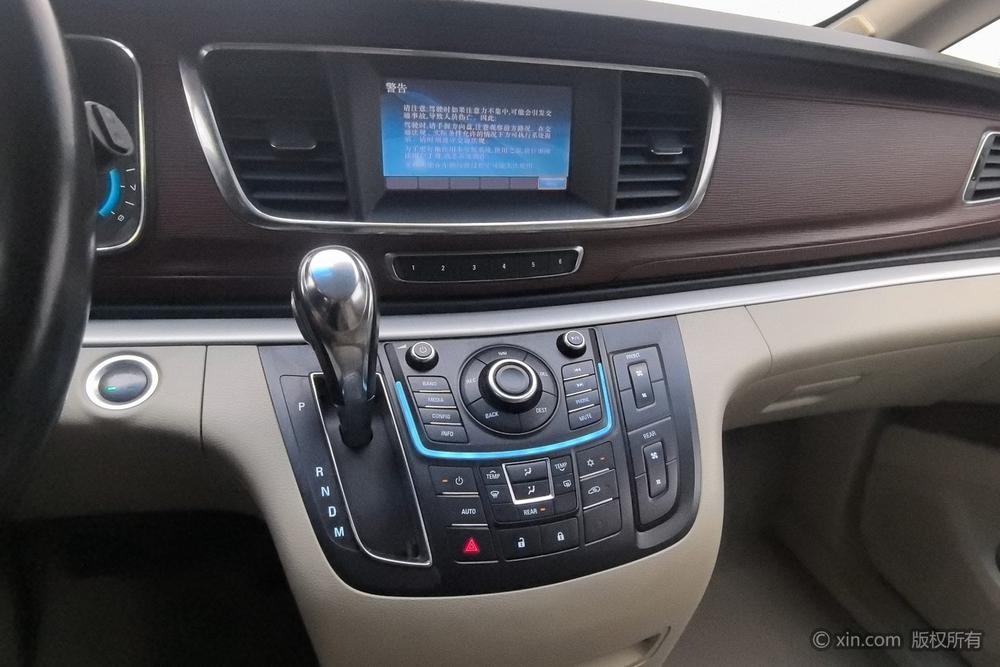 Buick GL8 2014 2.4L LT Luxury Business Executive – фото 12
