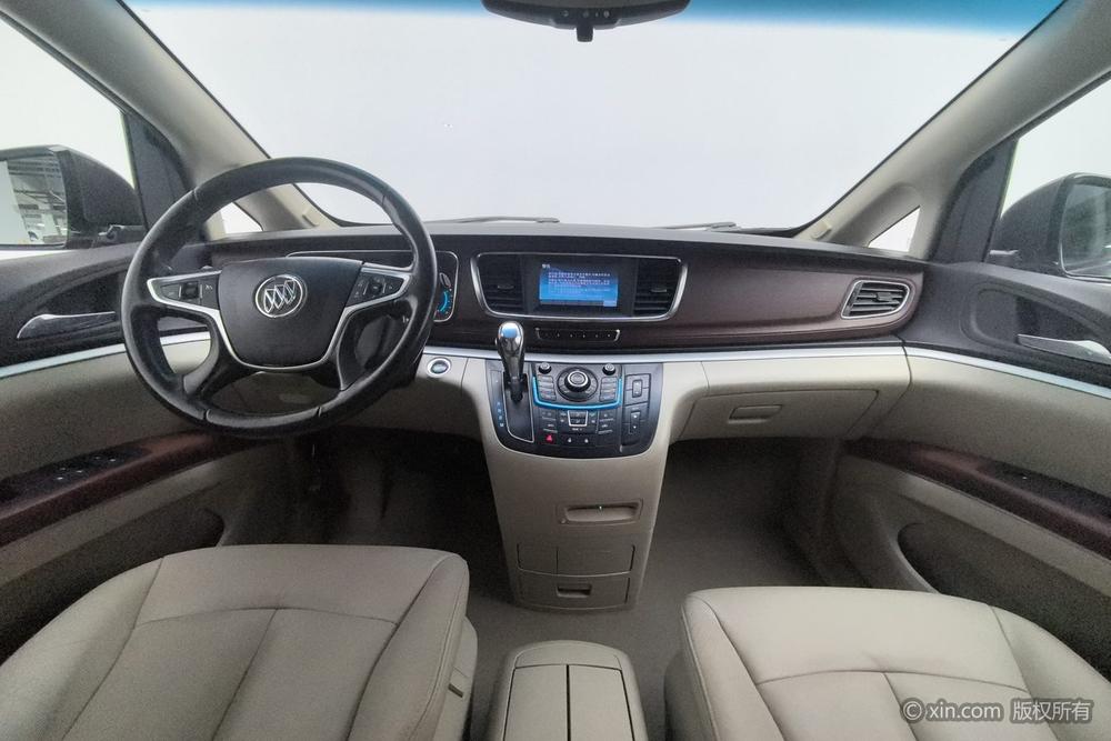 Buick GL8 2014 2.4L LT Luxury Business Executive – фото 13