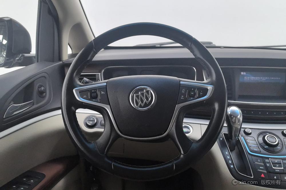 Buick GL8 2014 2.4L LT Luxury Business Executive – фото 14