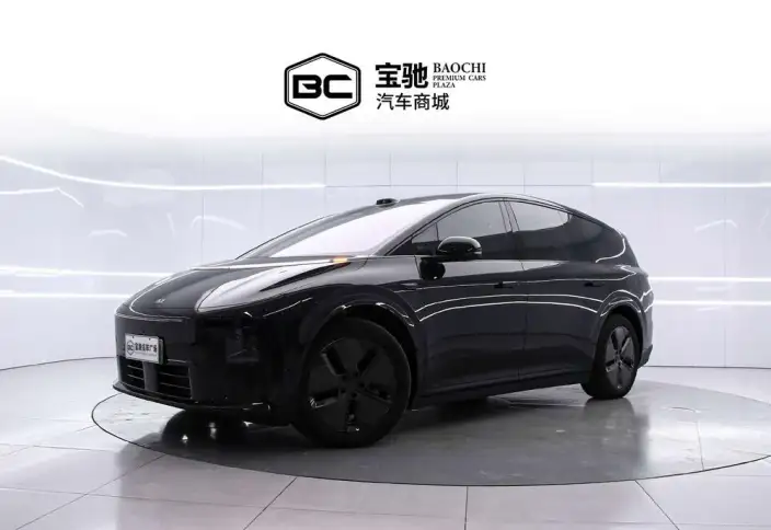 Li Auto i8 2025 Model Standard Edition – фото 1