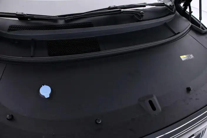 Li Auto i8 2025 Model Standard Edition – фото 5