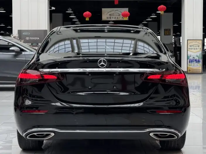 Mercedes-Benz E-Class 2023 Model E 300 L Luxury Model sedan – фото 6