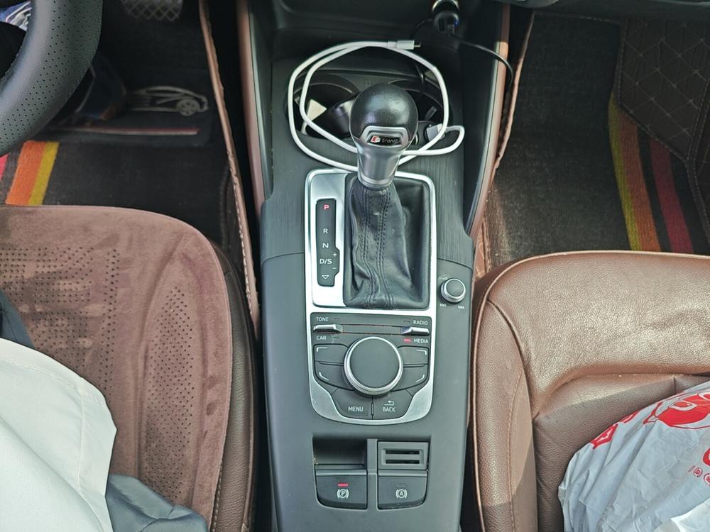 Audi A3 2014 Sportback 35 TFSI Automatic Comfort – фото 9