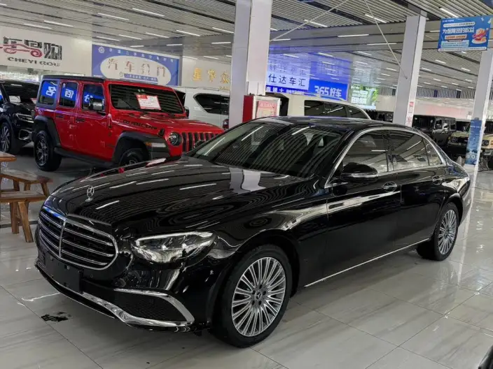 Mercedes-Benz E-Class 2023 Model Facelift E 300 L Luxury Model sedan – фото 1
