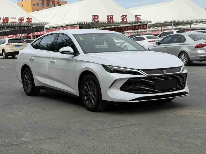 QinL DM 2026 Model DM-i 128KM Enterprising Model – фото 3