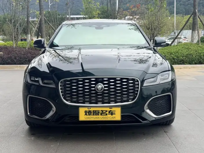 Jaguar XFL 2021 Model 2.0T P250 2WD Exclusive Deluxe Edition