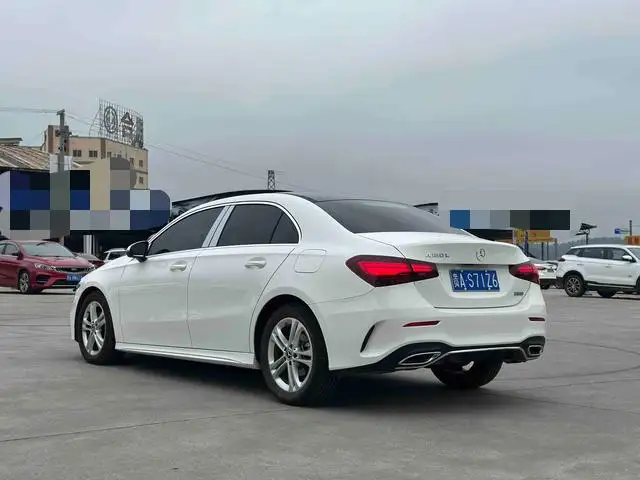 Mercedes-Benz A-class 2025 Model A 180 L – фото 5