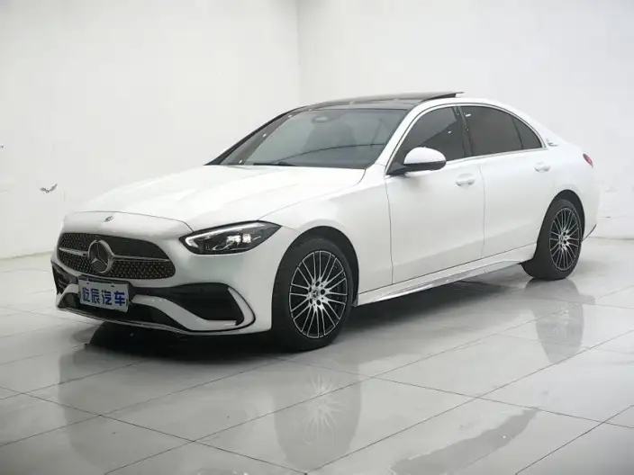 Mercedes-Benz C-Class 2025 Model C 260 L – фото 1