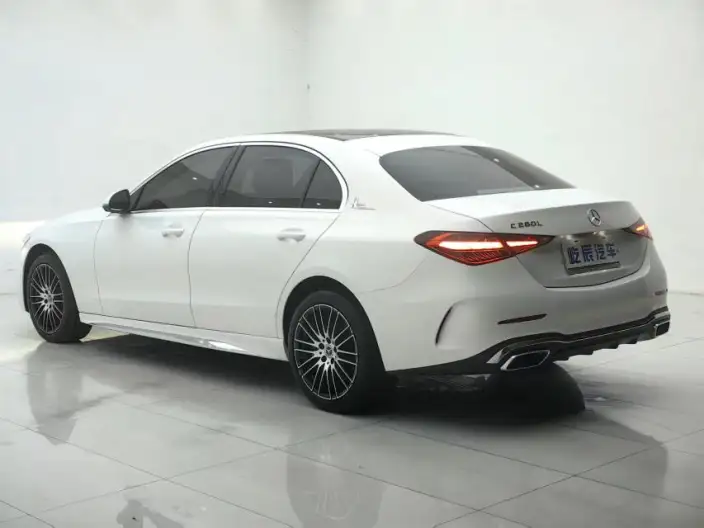 Mercedes-Benz C-Class 2025 Model C 260 L – фото 4