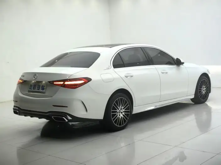 Mercedes-Benz C-Class 2025 Model C 260 L – фото 6