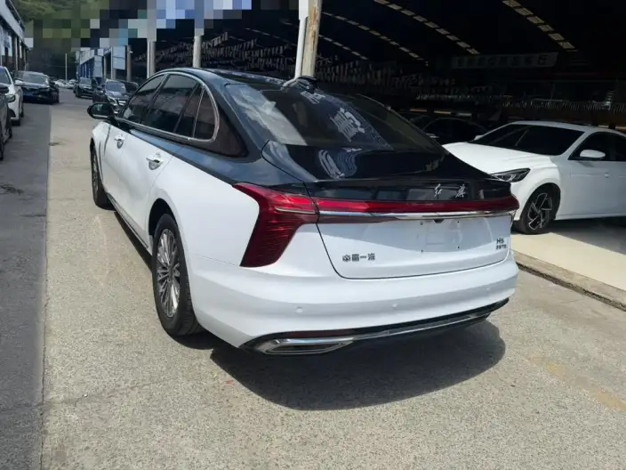 Hongqi H5 2024 Model 1.5T DCT Flag Rhythm Edition