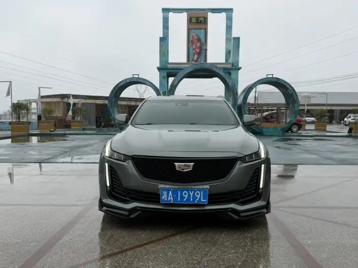 Cadillac CT5 2022 Model 28T Noble Model – фото 2