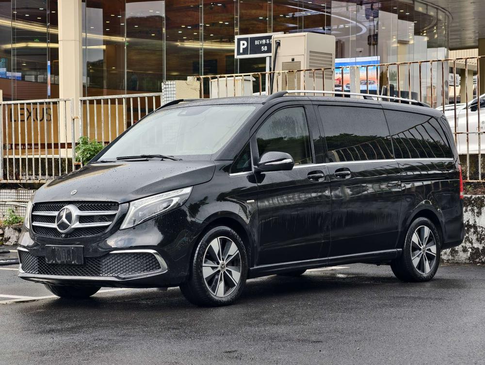 Mercedes-Benz V-Class 2021 V 260 Premium – фото 1