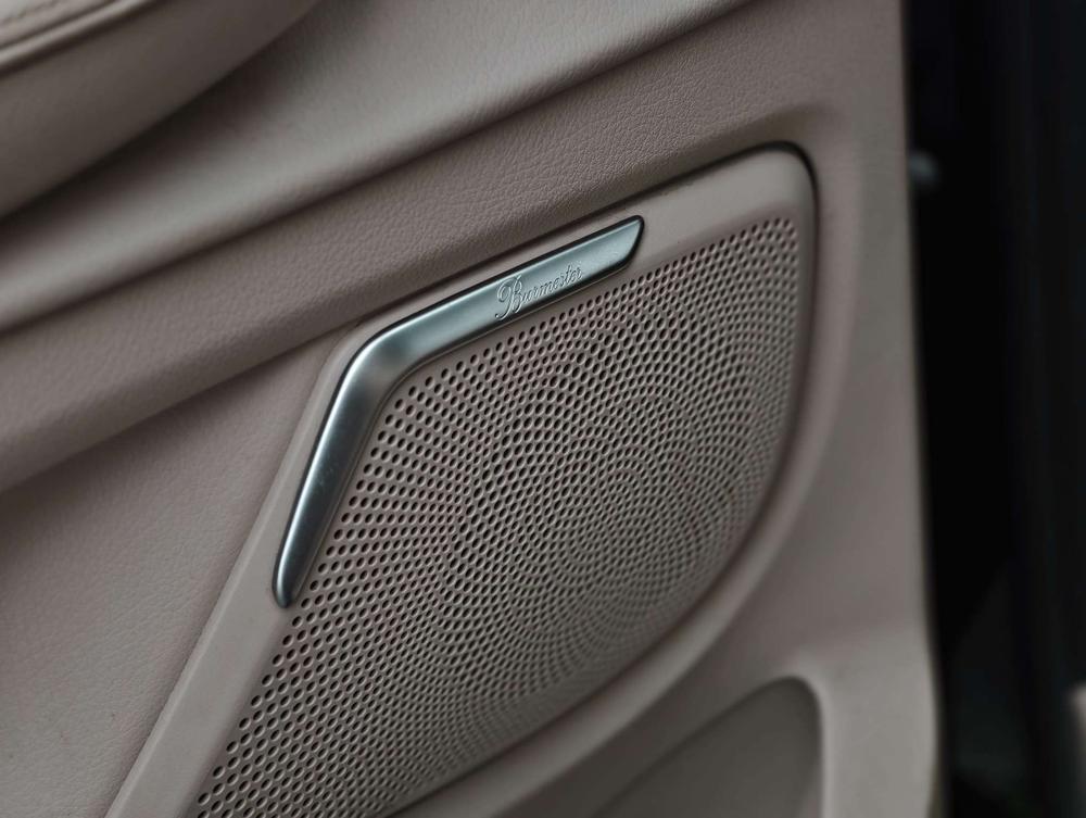 Mercedes-Benz V-Class 2021 V 260 Premium – фото 11
