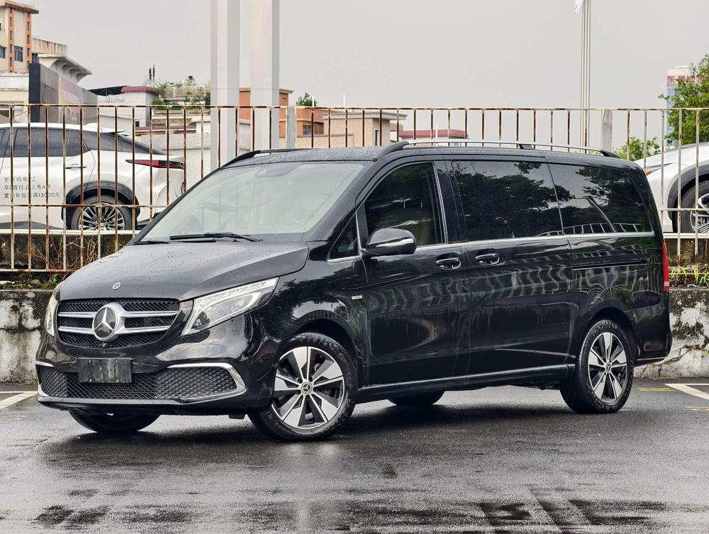 Mercedes-Benz V-Class 2021 V 260 Premium – фото 13
