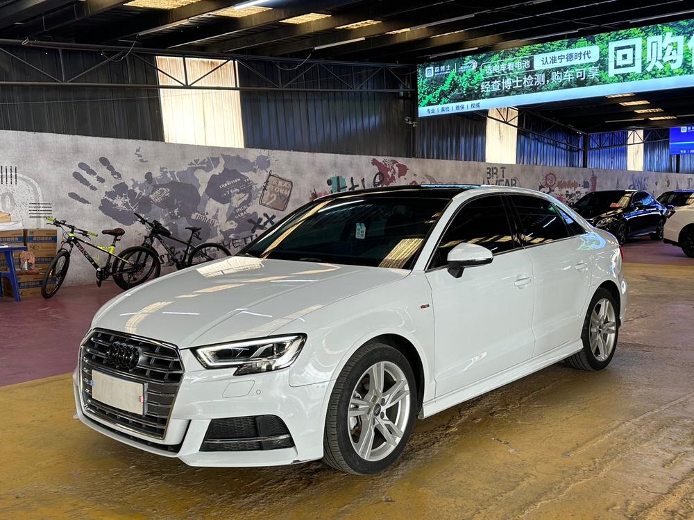 Audi A3 2020 Limousine 35 TFSI Style China VI – фото 1