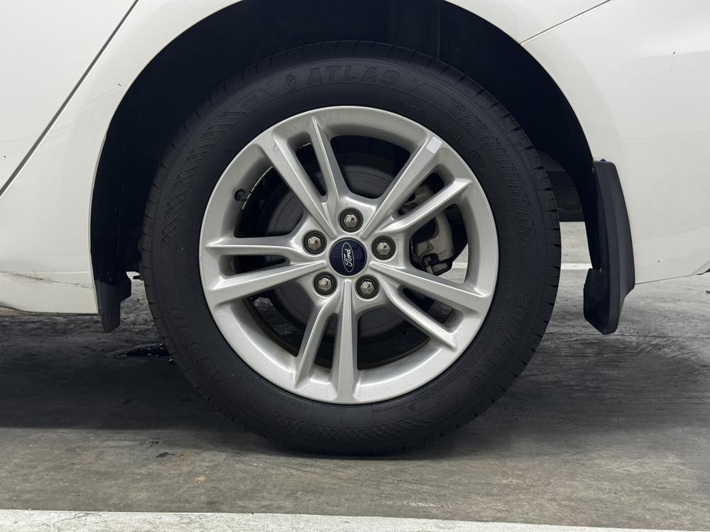 Ford Focus Sedan 2019 Facelift 1.5L Automatic Joyful Enjoyment China VI – фото 9