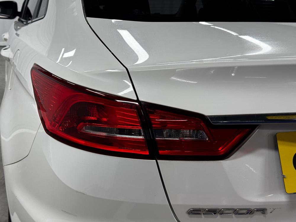 Ford Focus Sedan 2019 Facelift 1.5L Automatic Joyful Enjoyment China VI – фото 13