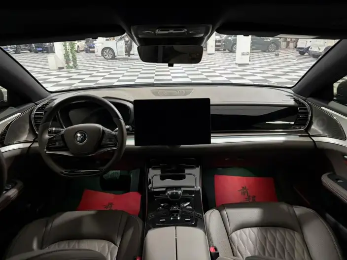 BYD Han DM 2025 Model Smart Driving Edition DM-i 125KM Elite Model – фото 8