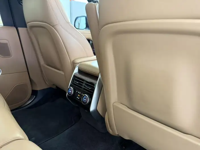 Range Rover 2023 Model 3.0 L6 400PS Shengshi VII seat Extended Edition – фото 10