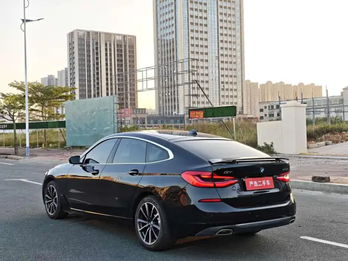 BMW 6 Series GT 2022 Model 630i Luxury Design Set – фото 4