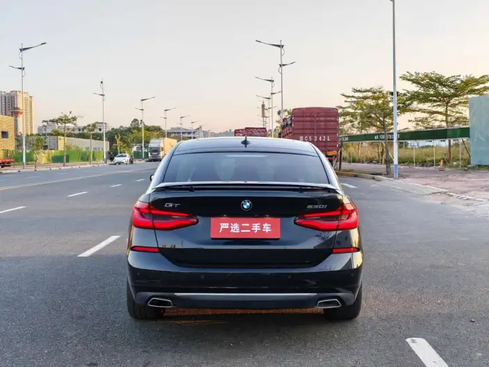 BMW 6 Series GT 2022 Model 630i Luxury Design Set – фото 5